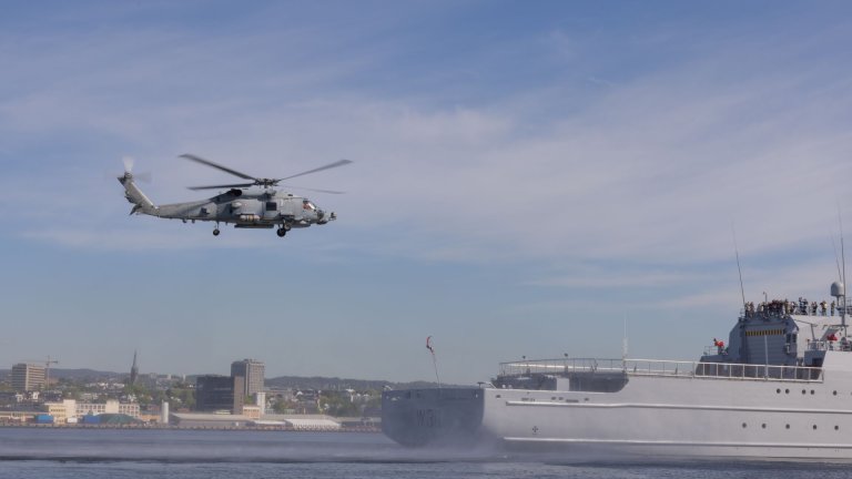 MH-60R Seahawk_2 _1920x1060.jpg